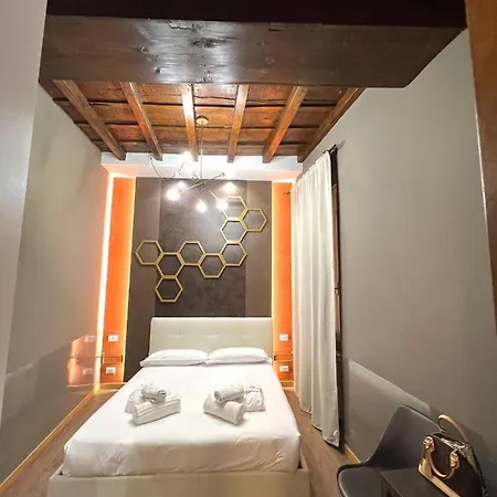 Pensión Dimora Frattina Roma