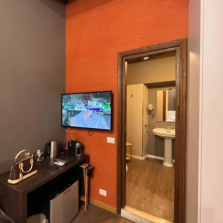 Dimora Frattina Pensión