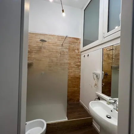 Dimora Frattina Roma