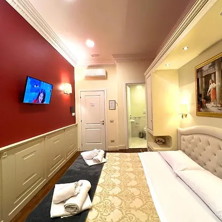 Dimora Frattina Roma